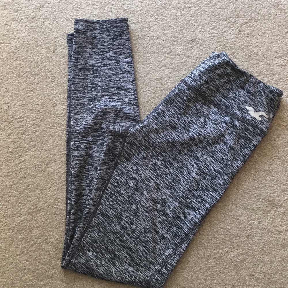 Hollister Black and white leggings
